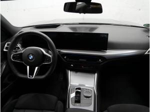 BMW 330 i Tour. "M Sport"  LC Prof., HuD,  Parkass. +, Keyless, Memory, uvm.
