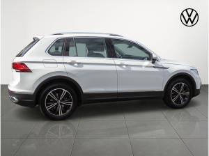 Volkswagen Tiguan 1.5 TSI DSG Elegance, Panoramadach, LED-Matrix, Navi, Rückfahrkamera