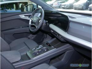 Audi Q4 e-tron SUV LED Navi Sitzh. Standh. Tech