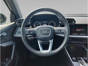 Audi A3 Sportback 45 TFSI e S line AHK 18Zoll SONOS