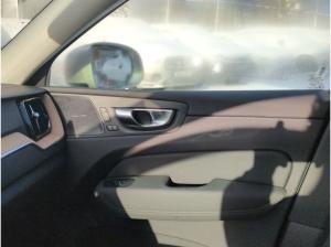 Volvo XC60 XC 60 T6 AWD Plus Bright+Allwetter+Licht-Pak.