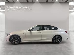 BMW 320 i xDrive Limousine M Sport // Lenkradheizung // Sitzverstellung elektrisch //  Parking Assistant Plu