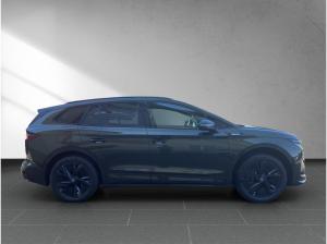 Skoda ENYAQ RS 84 kWh 4x4 mit Max Paket und AHZV  Neu eingetroffen