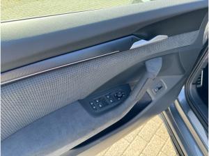 Skoda Superb Combi Sportline 2,0 TDI 142 kW 7-Gang-DSG 4x4 ! Sofort Verfügbar !