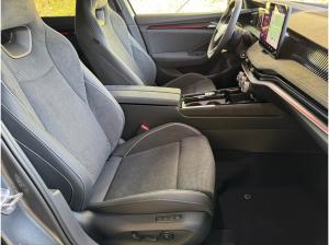 Skoda Superb Combi Sportline 2,0 TDI 142 kW 7-Gang-DSG 4x4 ! Sofort Verfügbar !