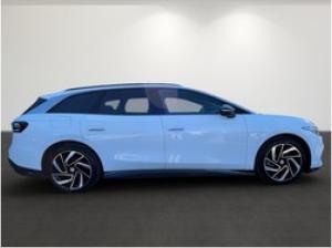 Volkswagen ID.7 Tourer 210 kW Pro S - + AHK + HUD + Navi + IQ.Drive + IQ.Light