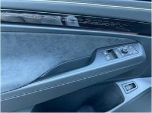 Volkswagen ID.7 Tourer 210 kW Pro S - + AHK + HUD + Navi + IQ.Drive + IQ.Light