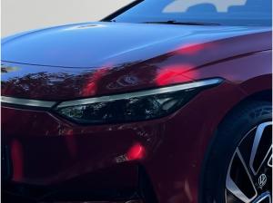 Volkswagen ID.7 Tourer 210 kW Pro S - + AHK + HUD + Navi + IQ.Drive + IQ.Light