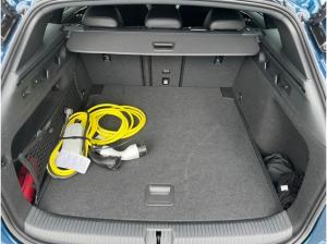 Volkswagen ID.7 Tourer 250 kW GTX - + 4Motion + AHK + IQ.Drive + IQ.Light + HUD