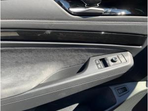 Volkswagen ID.7 Tourer 210 kW Pro S - + AHK + HUD + Navi + IQ.Drive + IQ.Light