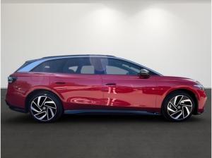 Volkswagen ID.7 Tourer 210 kW Pro S - + AHK + Pano + Navi + HUD + Keyless + DCC