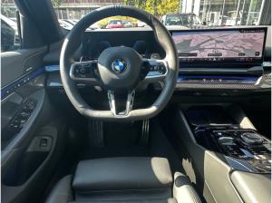 BMW 520 d Touring M Sport //Standhzg. AHK Pano