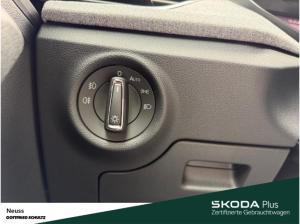 Skoda Kamiq SELECTION TSI SMART-LINK EINPARKHILFE SITZHEIZUNG LED