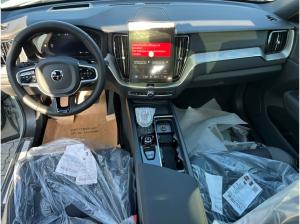 Volvo XC60 B5 AWD PLUS BLACK EDITION-AHK-360-MJ27-Sofort lieferbar!