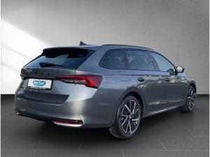 Skoda Octavia Combi 1.5 TSI mHEV DSG Sportline  *PRIVAT*SOFORT* l MATRIX l AHK l STHZ l PANO l CANTON l HUD l