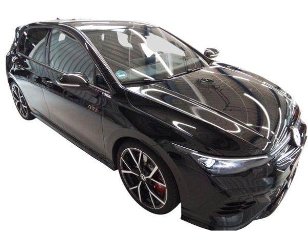 Volkswagen Golf 8 Facelift - Clubsport - Black Style - DCC Pano Head-Up Kamera / 8-fach / Herstellergarantie