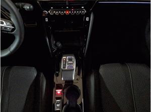 Peugeot 2008 1.2 145 GT ACC+LED+Navi+Fernlichtass.+Kam.