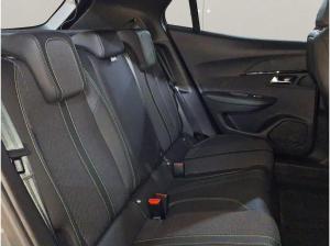Peugeot 2008 1.2 145 GT ACC+LED+Navi+Fernlichtass.+Kam.