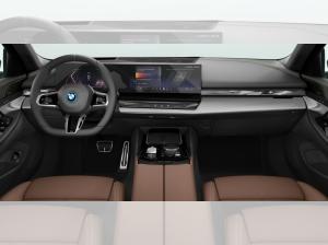 BMW i5 eDrive40 Touring (G61E) +++AKTION+++