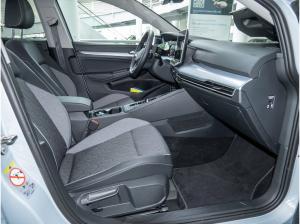 Volkswagen Golf VIII 1.5 eTSI DSG Goal Pano DCC LED+ Navi