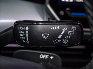 Volkswagen Golf VIII 1.5 eTSI Goal Kamera AHK LED-Plus Navi