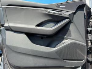 Audi Q6 e-tron Q6 SUV e-tron quattro S Line B&O Head-Up Wärmep.