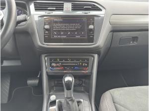 Volkswagen Tiguan Allspace Elegance 2.0 TDI IQ.LIGHT LED-MATRIX NAVI EINPARKHILFE