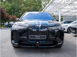 BMW ix xDrive 60