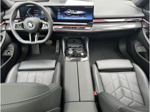 BMW 520 520d xDrive Touring M Sport DA+ PA Prof Pano AHK