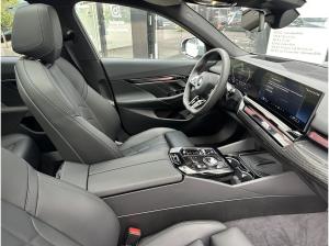 BMW 520 520d xDrive Touring M Sport DA+ PA Prof Pano AHK