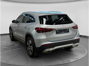Mercedes-Benz GLA 200 d 4Matic - SHZ/Klima/LED/PDC/Haustürlieferung inkl.