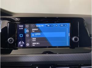 Volkswagen Golf VIII 1.5 eTSI R-Line *ACC*DSG*SHZ*APP*