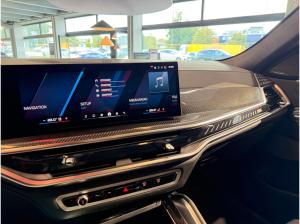 BMW X6 M Competition AHK/M-Drivers-Pack/Panorama/ACC