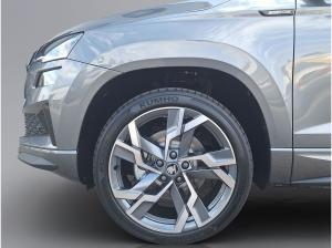 Skoda Karoq Sportline 2.0 TDI DSG AHK NAVI LED