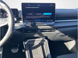 Volkswagen T-Roc 1.5 eTSI DSG R-Line