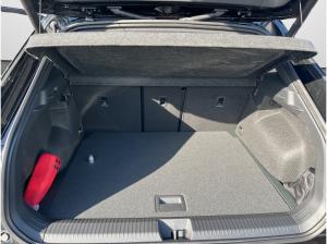 Volkswagen T-Roc 1.5 eTSI DSG R-Line
