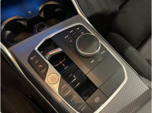 BMW 320 i Touring M Sport LiveCockpitProf Kamera LED