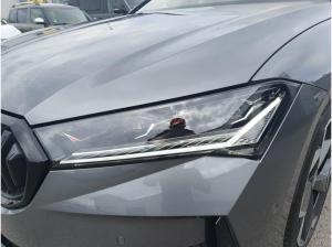 Skoda Superb COMBI 2,0 TSI 4x4 DSG - Sportline