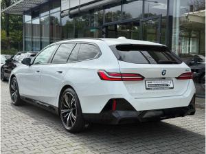 BMW 520 i Touring M Sportpaket //HUD HarmanKardon AHK