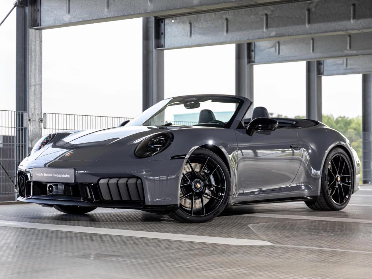 Porsche 911
