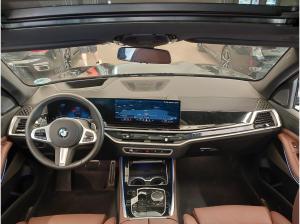 BMW X5 xDr. 40i "M Sport" HuD, AHK, Pano., Dr. Ass. Prof., Parkass. Prof. , Stdhzg, uvm.