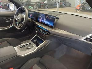 BMW 320 i Lim. "M Sport "  LC Prof, HuD, ACC, Parkass. +, AHK, uvm.