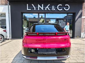 LYNK & Co 02 More ALLE FARBEN P
