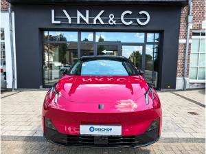 LYNK & Co 02 More ALLE FARBEN P