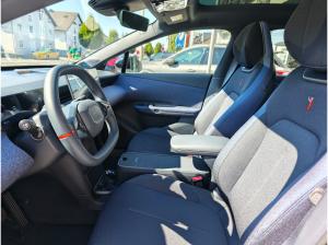 LYNK & Co 02 Core ALLE FARBEN G