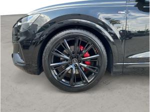 Audi Q8 50 TDI quattro S-line Competition B&O Carbon