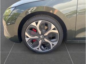 Skoda Octavia Combi 2.0 TSI DSG RS +AHK+PANO+360°+MATRIX+SHZ+NAVI+