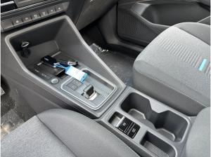 Ford Tourneo Connect 2.0 Automatik 122PS Active PANO GANZJAHR. KAMERA LED
