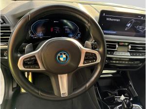 BMW X3 Plug-In-Hybrid 30e. 135 kW inkl. Haustürlieferung