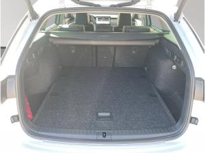 Skoda Octavia Combi Selection 2.0 TDI Matrix 360°Kamera HuD SHZ